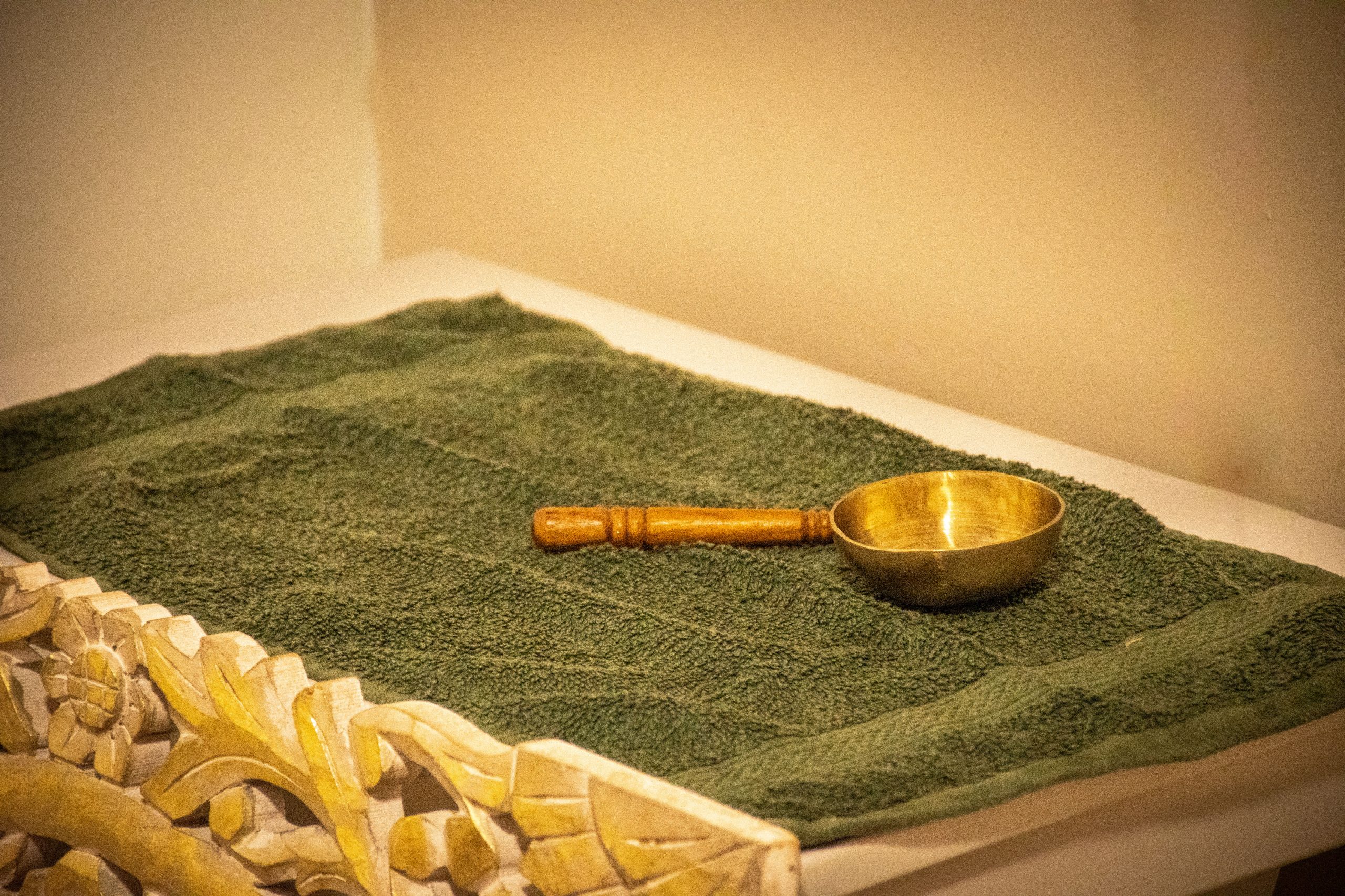 Bol chantant recto verso massage Bol chantant recto verso massage